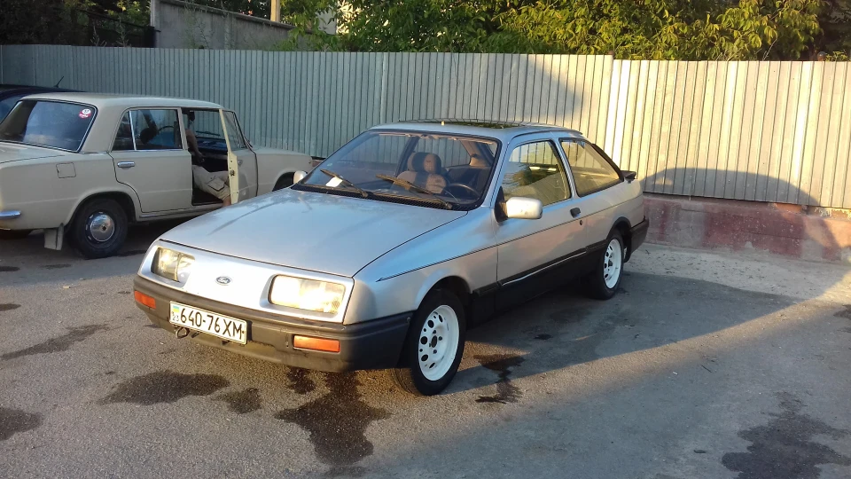 Ford Sierra 2.0is