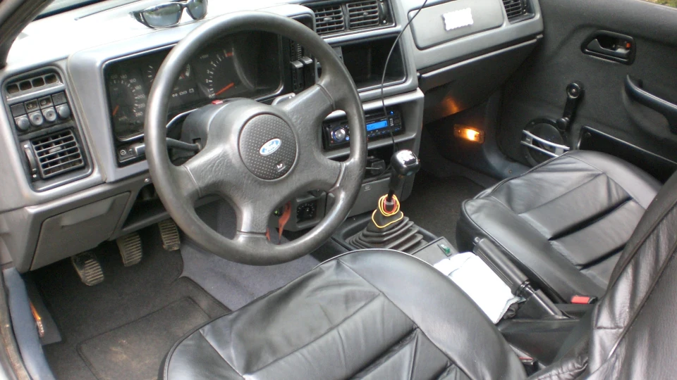 Ford Sierra 2.0онс інжектор 3