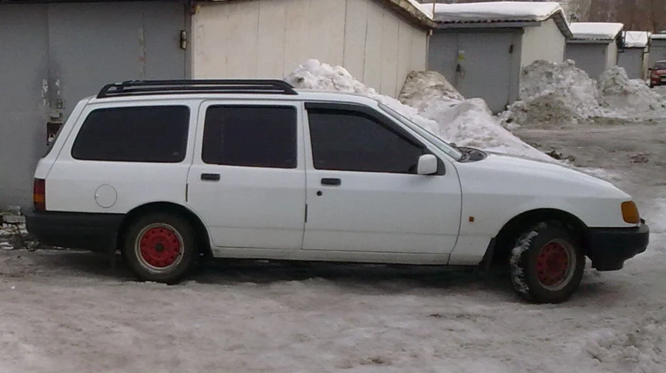 Ford Sierra 2.3 Diezel Білий танк 2