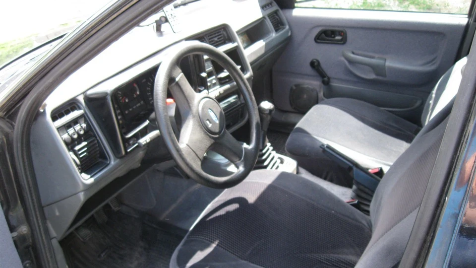 Ford Sierra 2,3D Перший автомобіль. 4