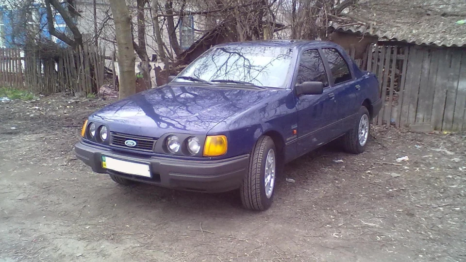 Ford Sierra 2L OHC i 3