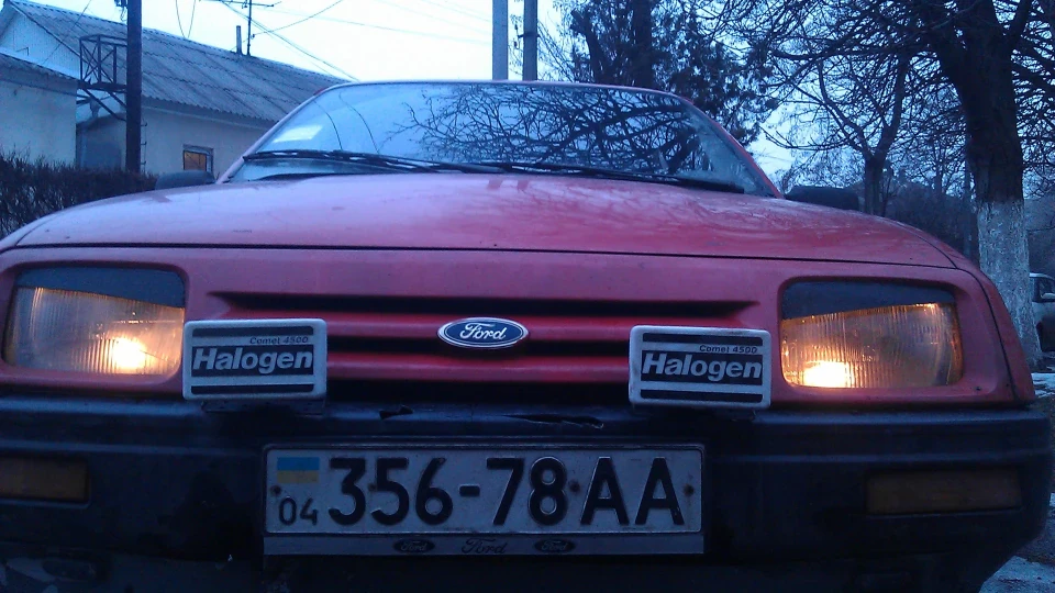 Ford Sierra Berlina 4