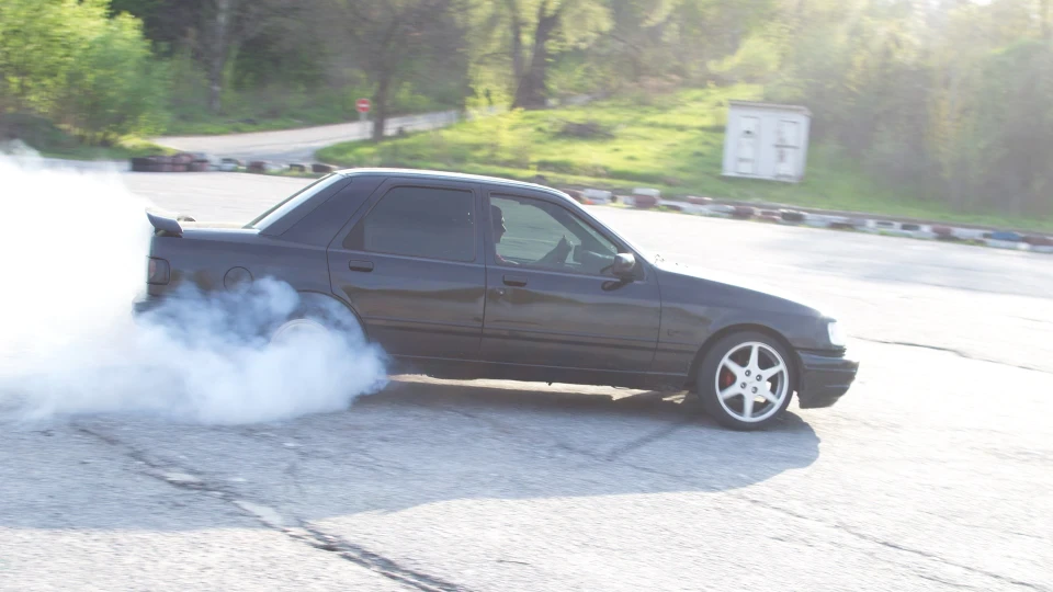 Ford Sierra Black Swan 2