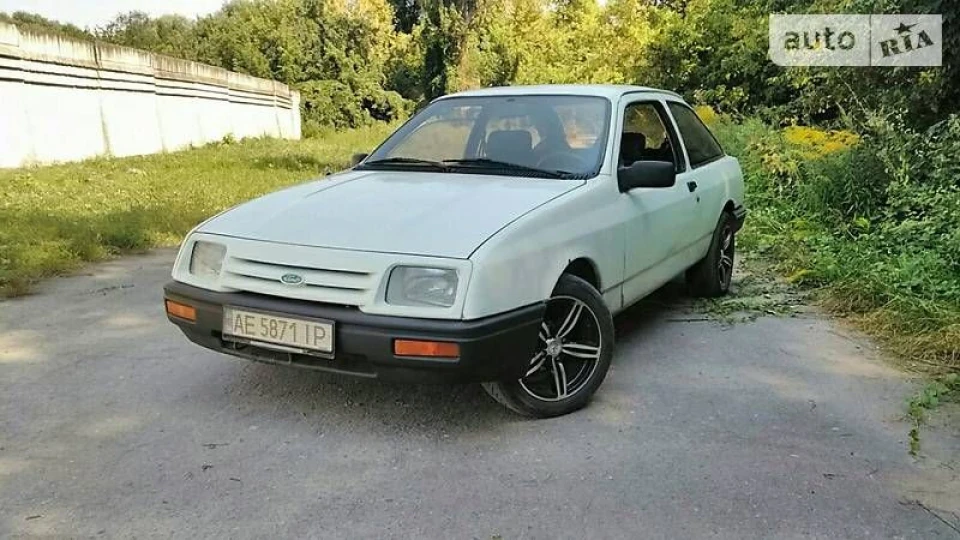 Ford Sierra Блонда 2.0