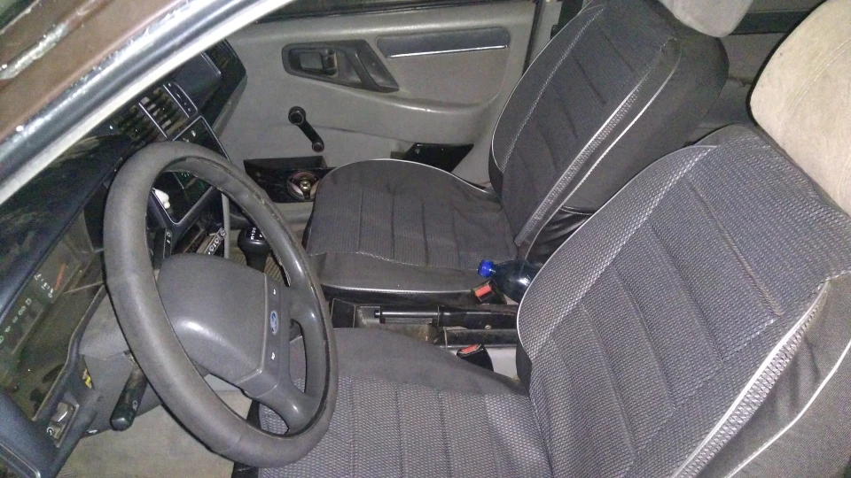 Ford Sierra Чорний шоколад 4