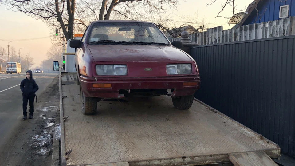 Ford Sierra Cherry♡Bitch 2