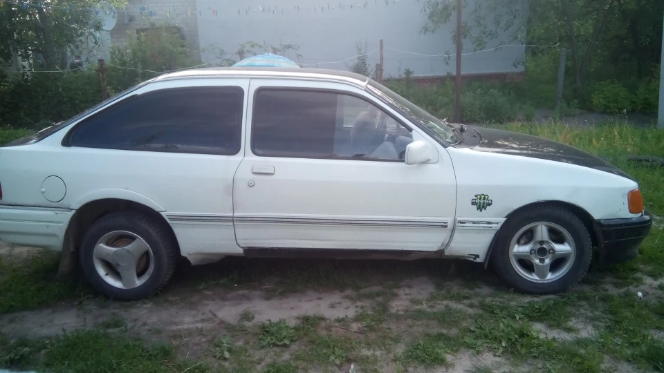 Ford Sierra Coupe RS 3