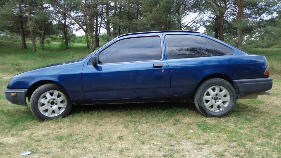 Ford Sierra coupe 5