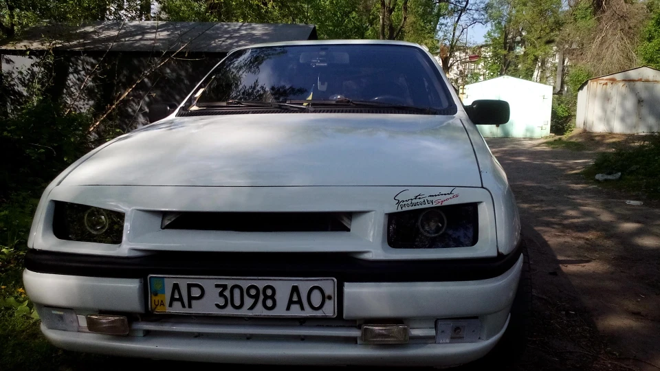 Ford Sierra Дівчинка 3