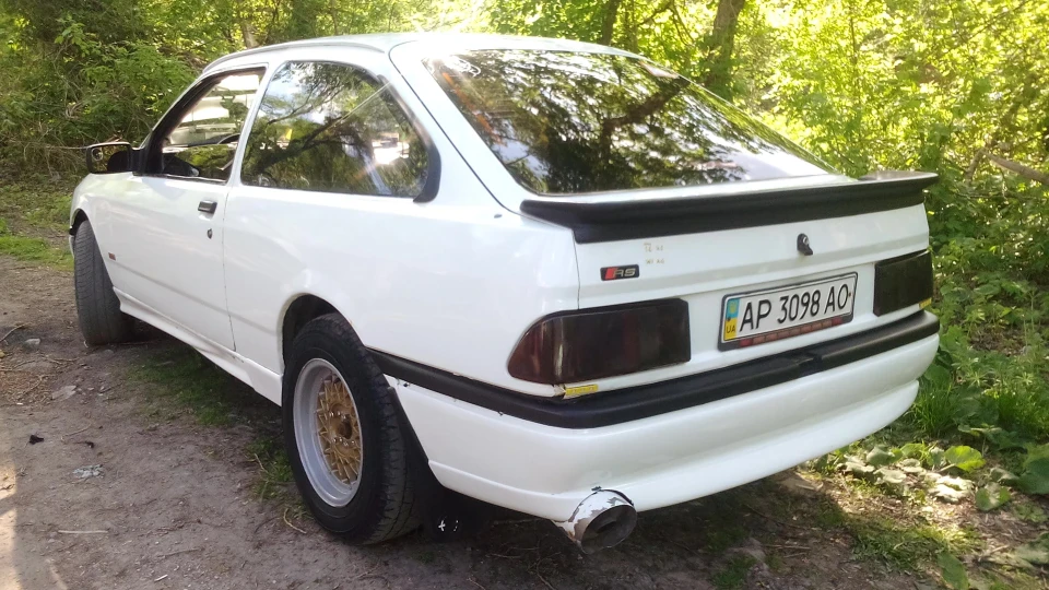 Ford Sierra Дівчинка 5