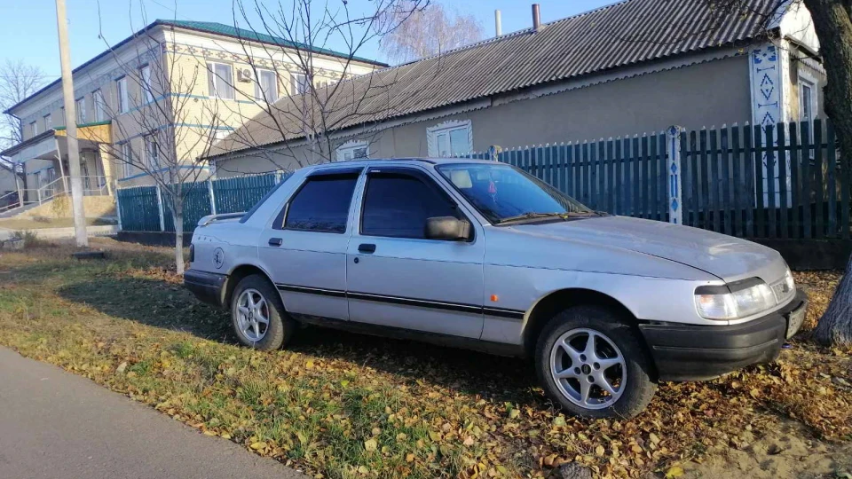 Ford Sierra DOHC 2.0 Молодша сестра