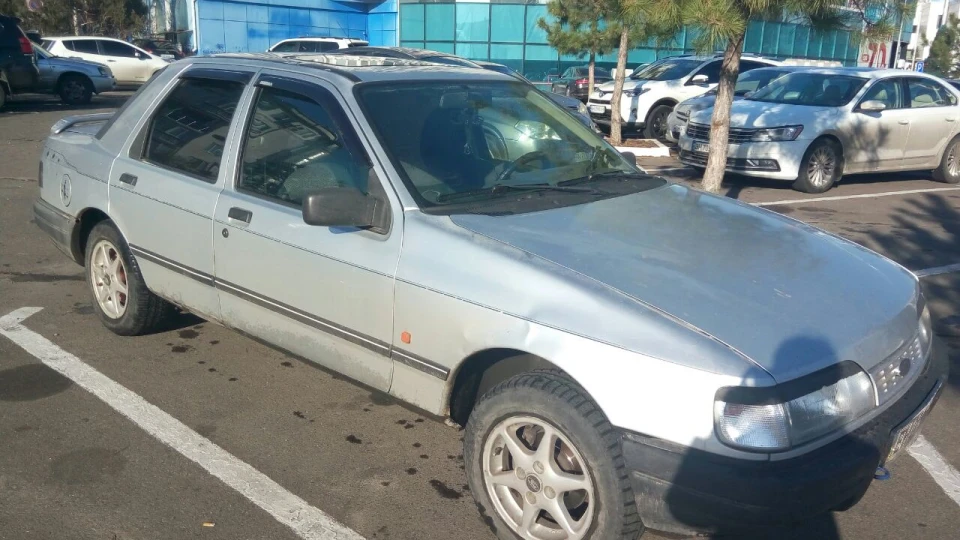 Ford Sierra DOHC 2.0 Молодша сестра 4