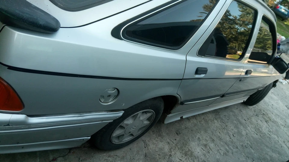 Ford Sierra Ghia на максималочці.. 2