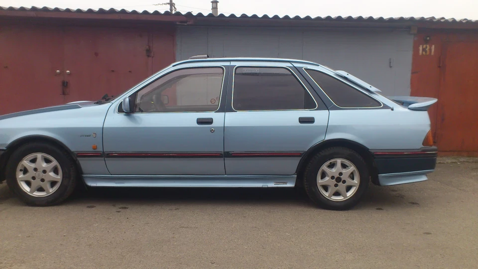 Ford Sierra ghia 3