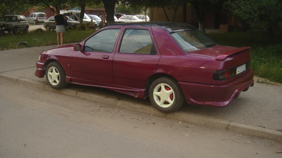 Ford Sierra Гнила Вишня