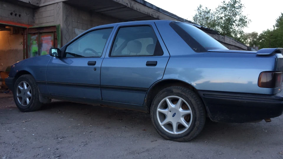 Ford Sierra Блакитна перлина 2