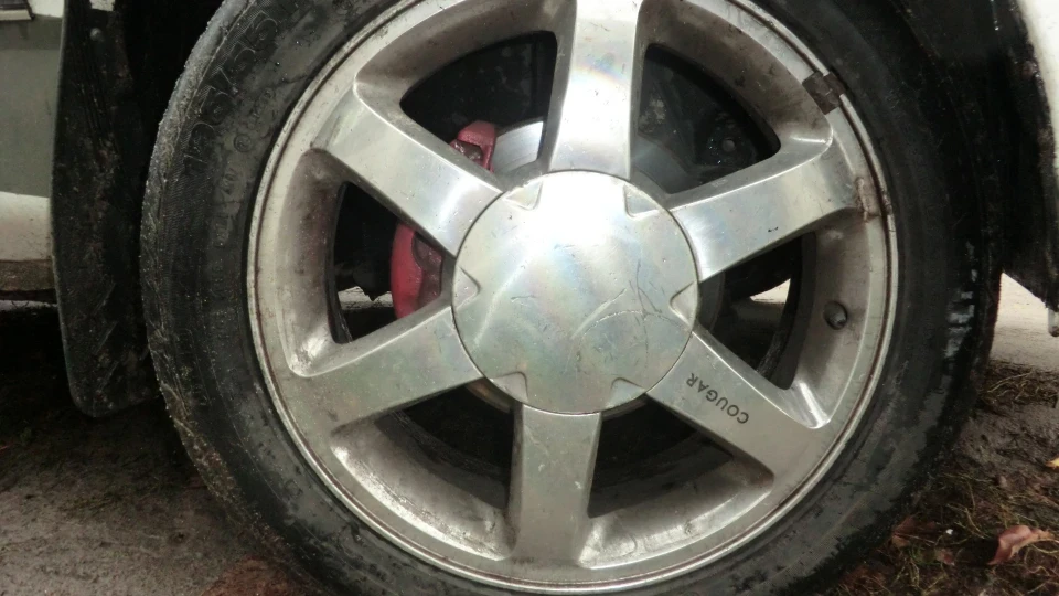 Ford Sierra червоно білий 4