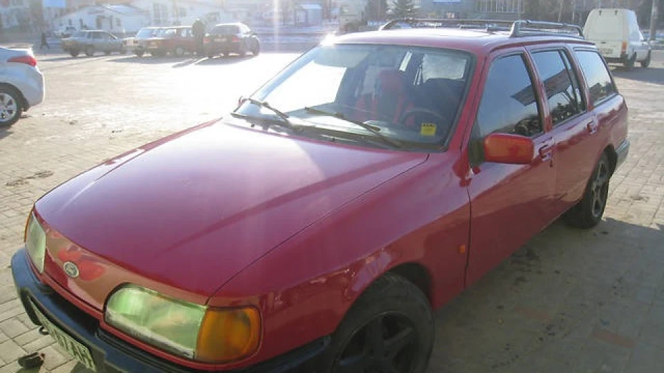 Ford Sierra Червоний вагончик 2