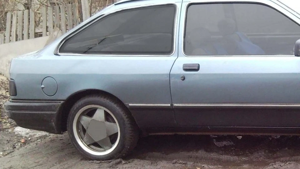 Ford Sierra хто побачить розповісте)