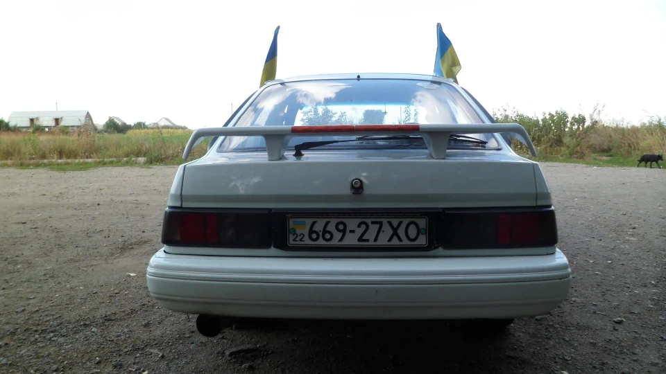 Ford Sierra LS 5