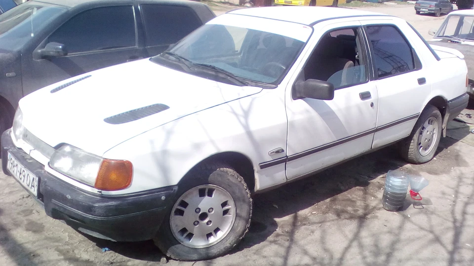 Ford Sierra OHC 1.8 2