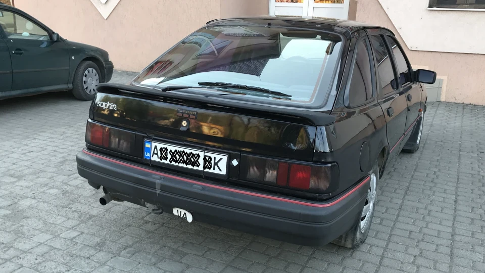 Ford Sierra OHC 2.0i 4