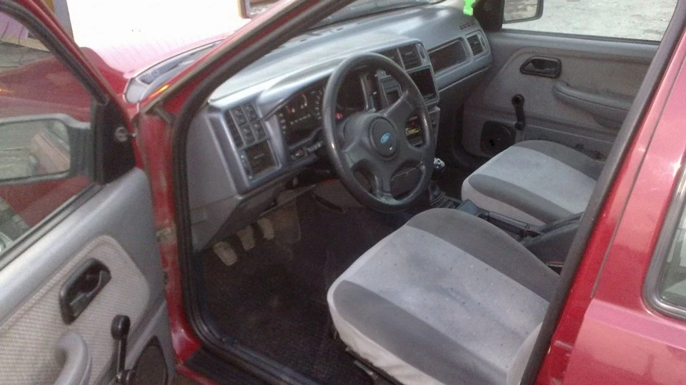 Ford Sierra OHC 2.0i 3