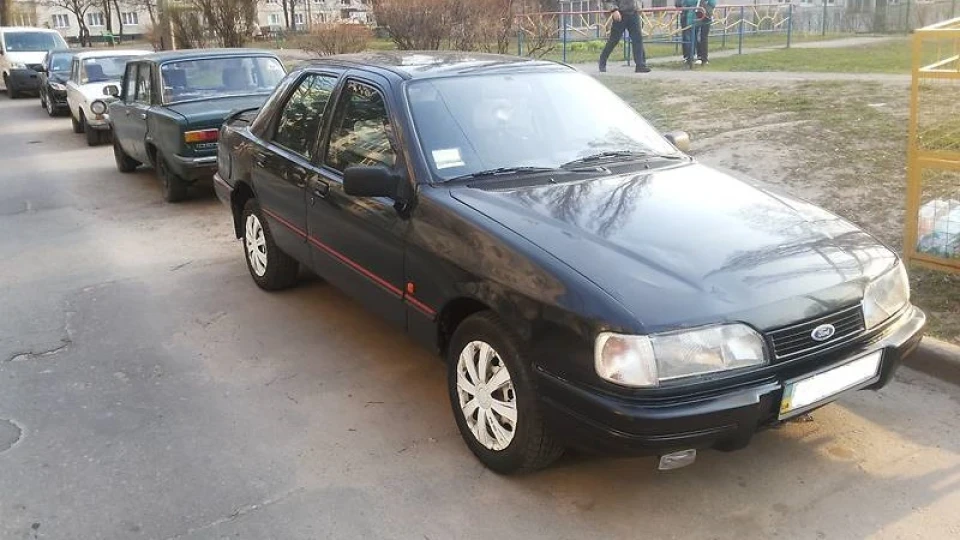 Ford Sierra Орел 2
