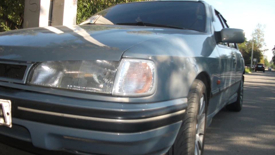 Ford Sierra перламутр 2