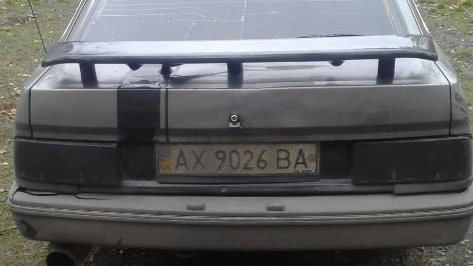 Ford Sierra Прущий 2.0 4