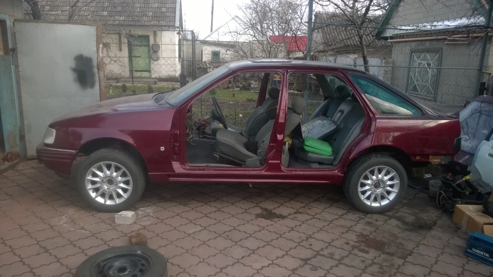 Ford Sierra Red dragon 2
