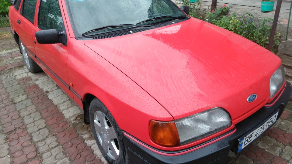 Ford Sierra =RED= 2
