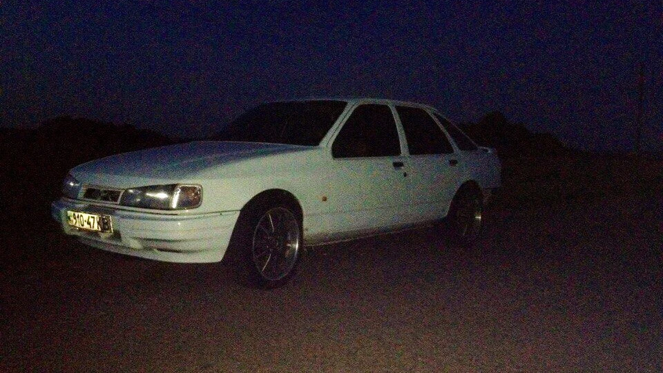 Ford Sierra [SadHeRo] 2
