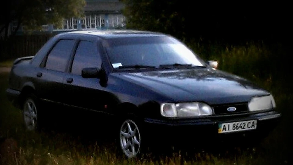 Ford Sierra Sapphire 4