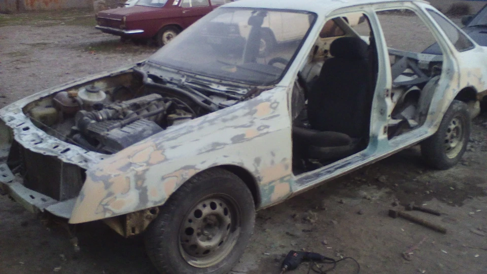 Ford Sierra Сара