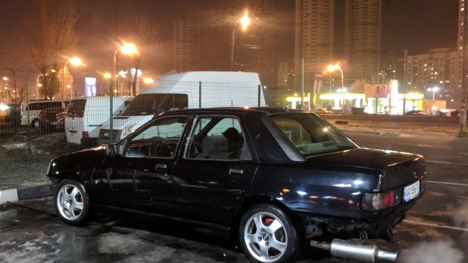 Ford Sierra SIERуха 2.0 DOHC 3