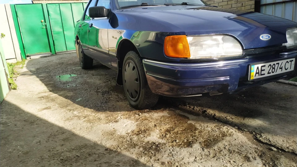 Ford Sierra Сірік 2
