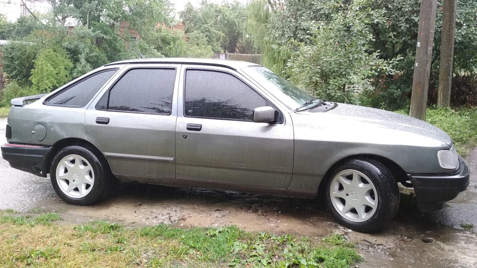 Ford Sierra техніка 3