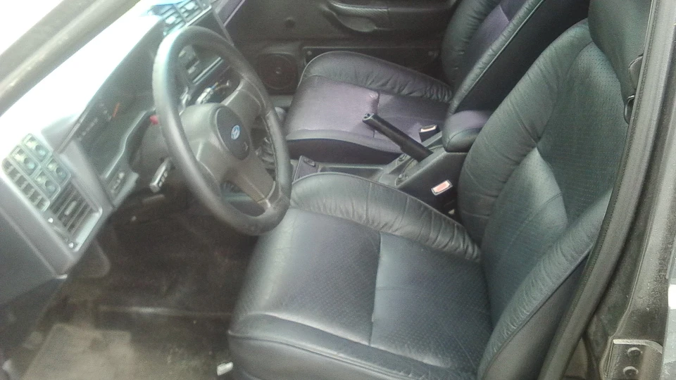 Ford Sierra Touring Crossover 5