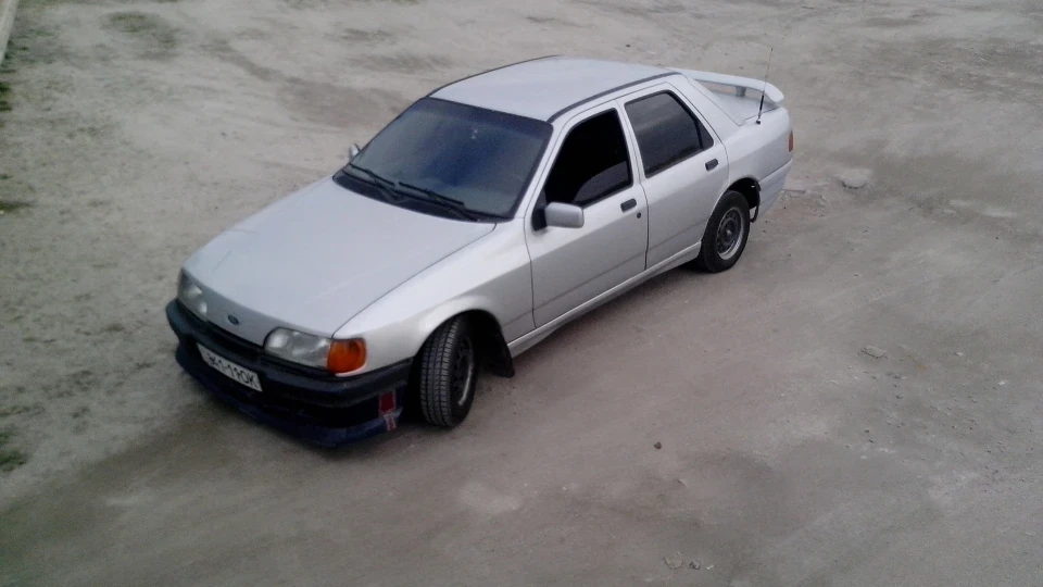 Ford Sierra UA 4