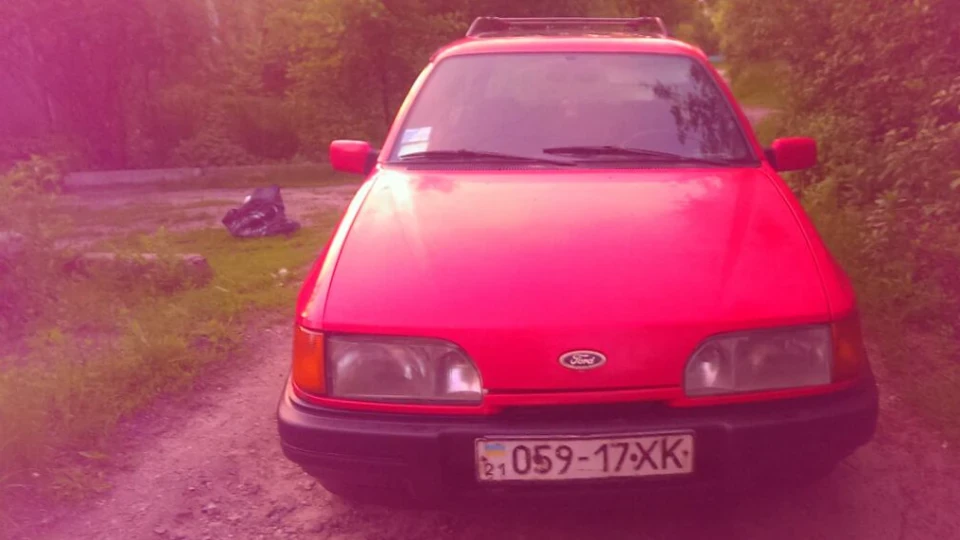 Ford Sierra універсал 2.0 DONC 2