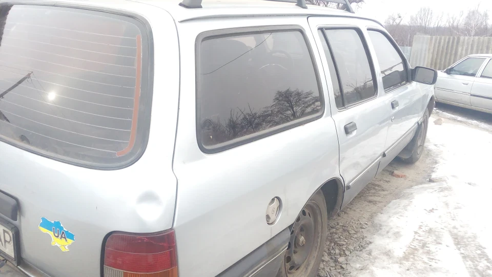 Ford Sierra вагон... 3
