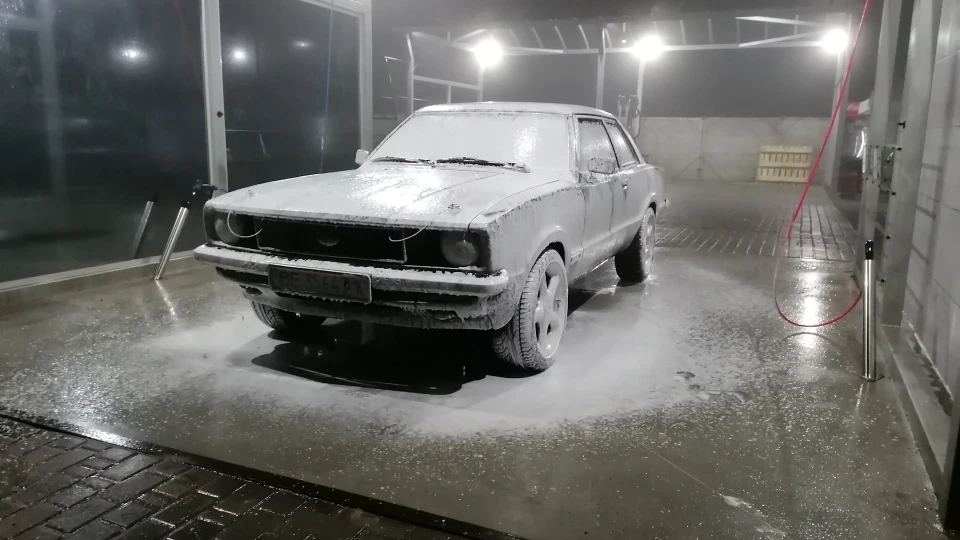 Ford Taunus 2