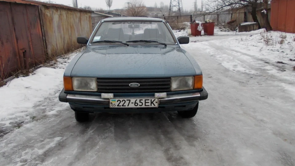 Ford Taunus 2