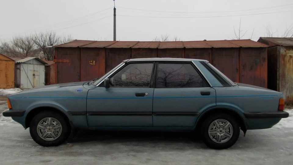 Ford Taunus 4