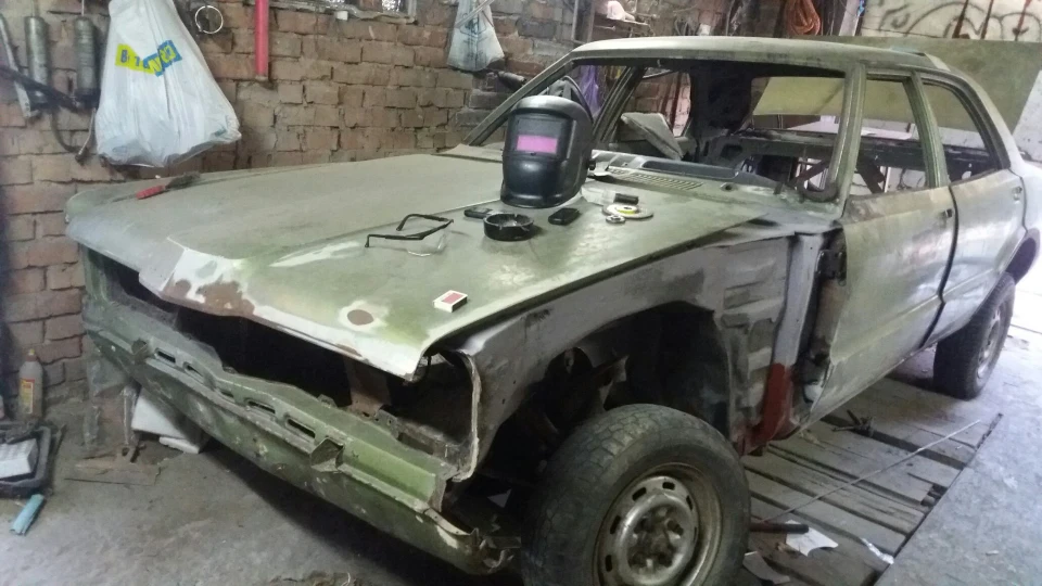 Ford Taunus 5