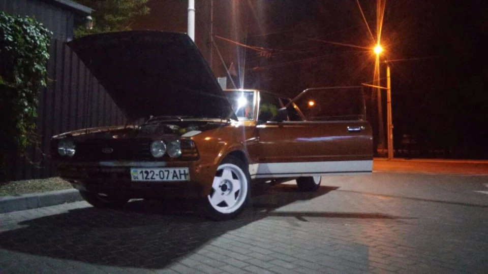 Ford Taunus 5