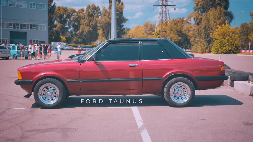 Ford Taunus 2 doors 0208 2