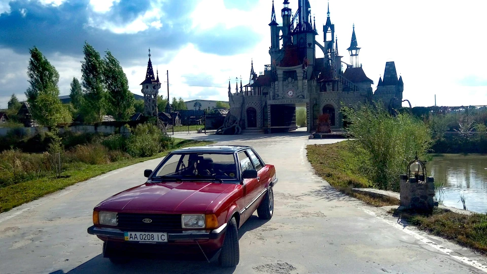 Ford Taunus 2 doors 0208 5