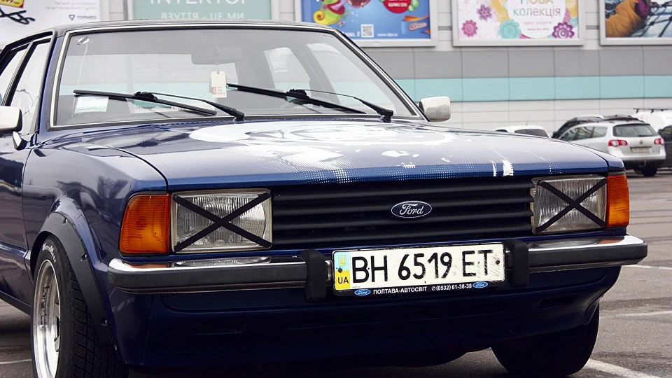 Ford Taunus Blue Orchid